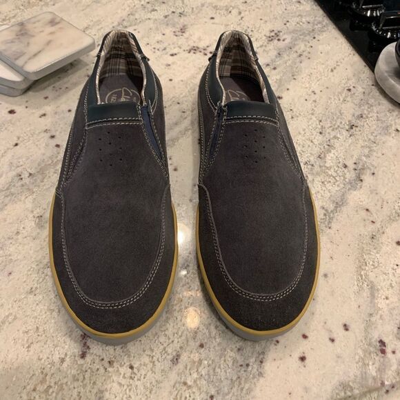 Clarks Mens Blue Suede Slip On Shoes sz 13 NWOT main image 5